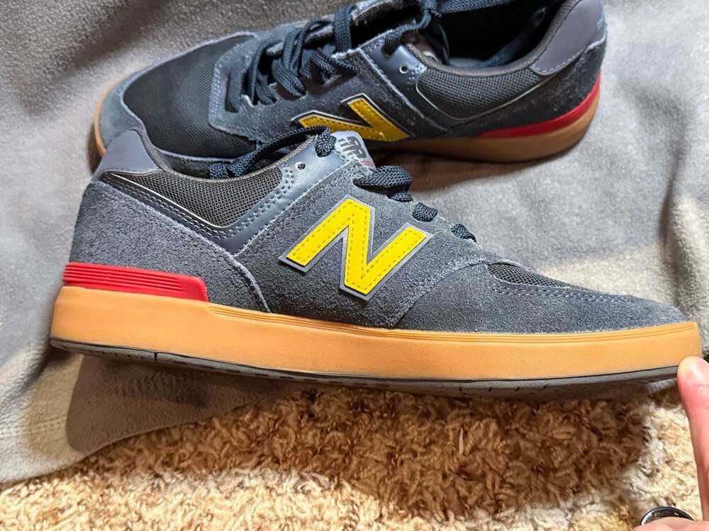 New Balance All Coasts 574 Navy Gum Skate Shoes AM574 Mens 8 - Picture 4 of 6